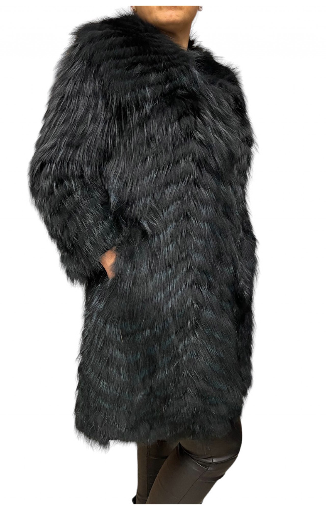 1122A WOMENS BLACK FOX FUR
