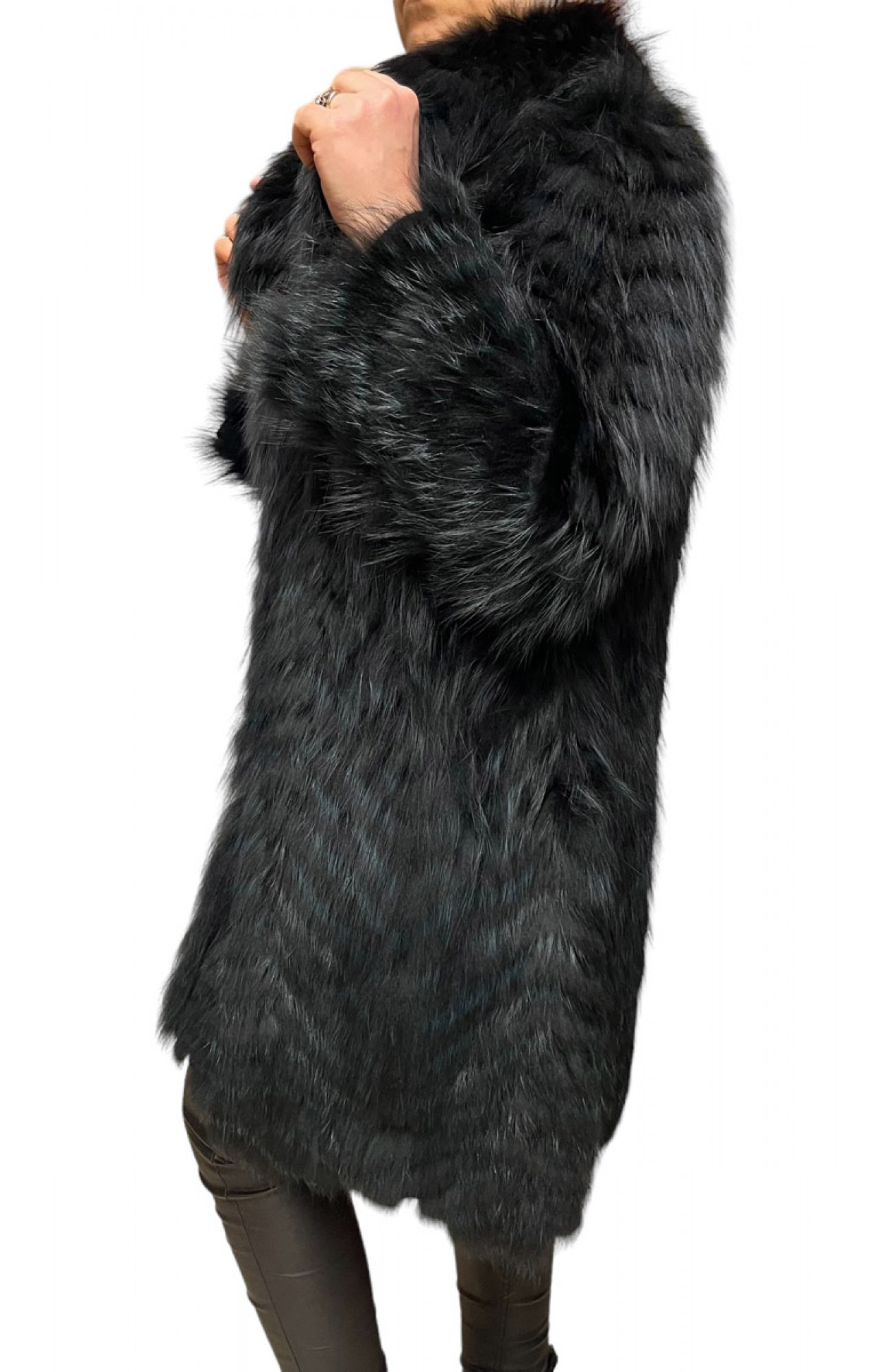 1122A WOMENS BLACK FOX FUR