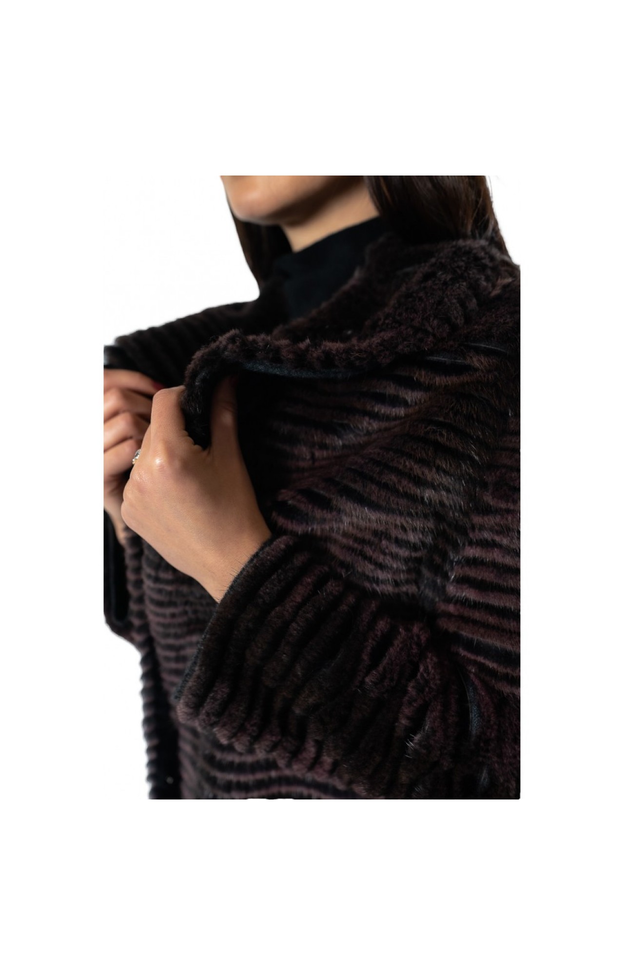1220C BROWN WOMENS MINK FUR