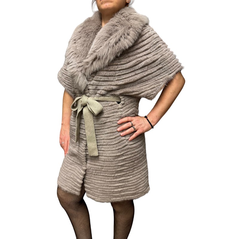 1979A WOMENS BEIGE REX-MINK FUR